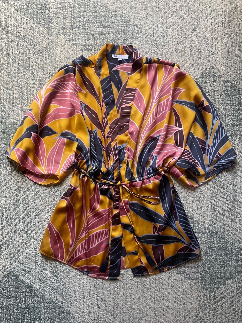 DR2 Daniel Rainn Satin Kimono Top Tropical Print S/M Drawstring Waist